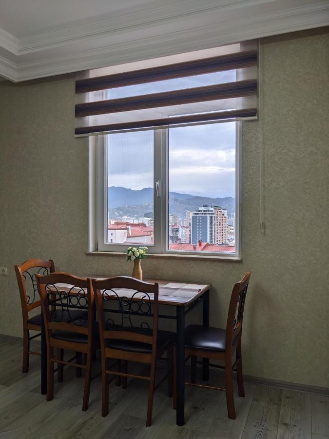 Апартаменты Berapartment1 Батуми Экстерьер фото